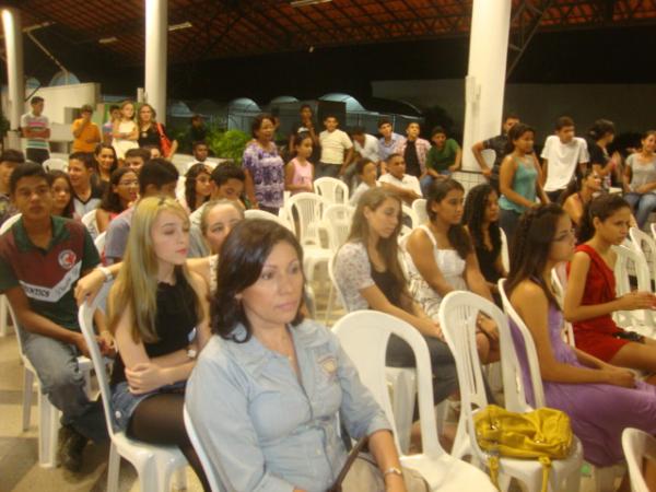 Lan&ccedil;amento do Selo da Escola. (Imagem:FlorianoNews)