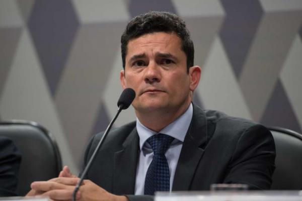 Justiça eleitoral determina busca e apreensão na casa de Sergio Moro