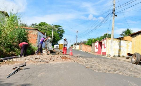  SEINFRA intensifica trabalhos da opera&ccedil;&atilde;o tapa-buracos em Floriano.(Imagem:Secom)
