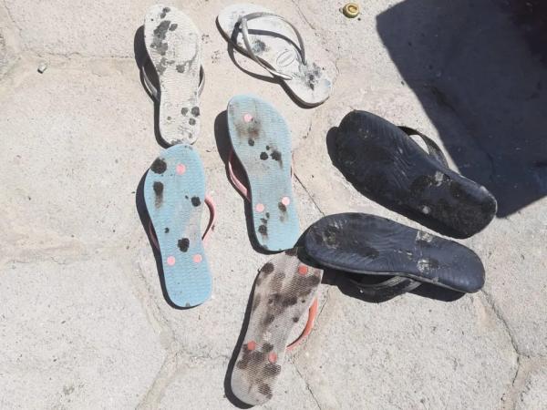 Manchas de óleo voltam aparecer na Praia de Atalaia, Litoral do Piauí, durante o feriado