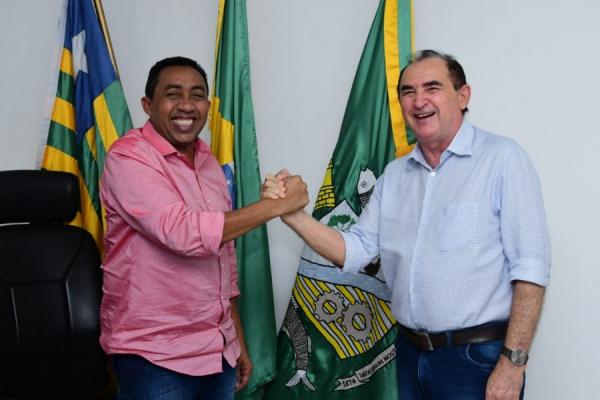 Joel e Antônio Reis se reúnem para reafirmar parceria de gestão e política