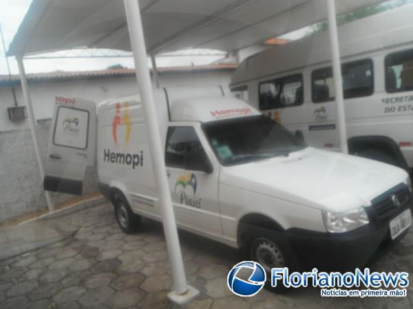 Hemocentro Regional de Floriano recebe novo ve&iacute;culo.(Imagem:FlorianoNews)