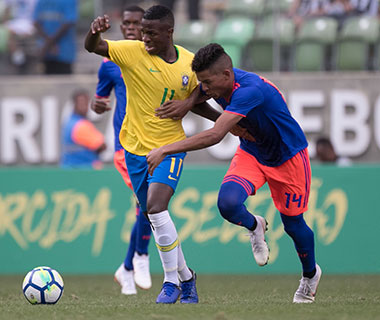 Real Madrid não vai liberar Vinicius Junior para Sul-Americano