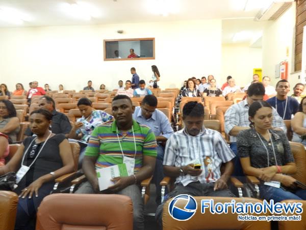 Floriano elegeu prioridades para o Estado no Fórum