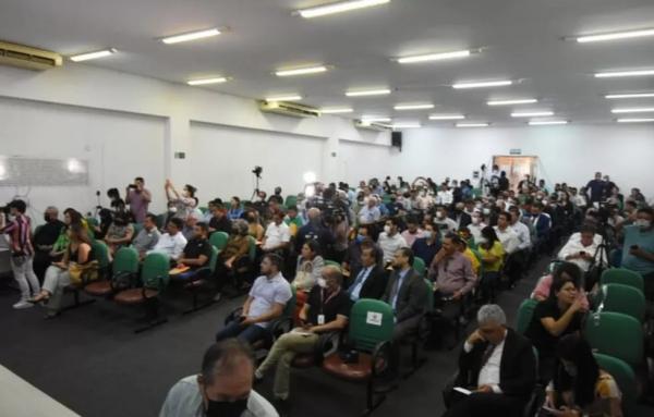 Governadora e prefeitos debatem novas medidas de saneamento básico no Piauí