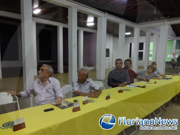 Prefeito de Floriano fala sobre projetos da cidade em reunião do Rotary Club.(Imagem:FlorianoNews)