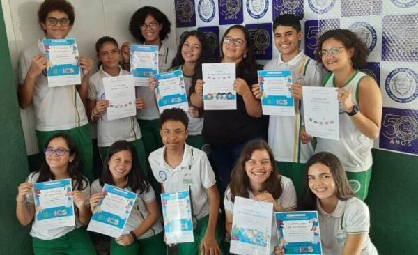 Escola estadual é premiada em competição internacional de matemática