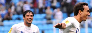 Cruzeiro vence quarta seguida, cola nos líderes e aumenta crise do Avaí