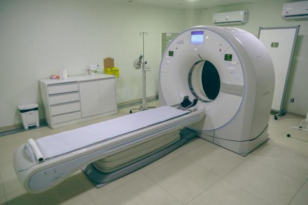 Rafael entrega 11ª Central de Diagnóstico do Piauí, instalada no Hospital Regional de Floriano(Imagem:João Allbert)