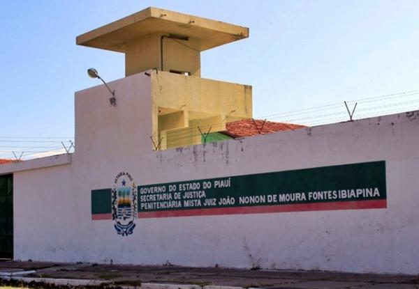 Vistoria apreende celulares e drogas na Penitenciária Mista de Parnaíba