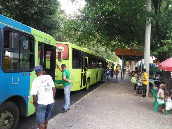 Para evitar paralisações, Prefeitura de Teresina e trabalhadores do transporte tentam negociação