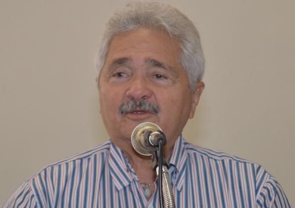 Elmano Férrer admite que está sendo pressionado sobre impeachment
