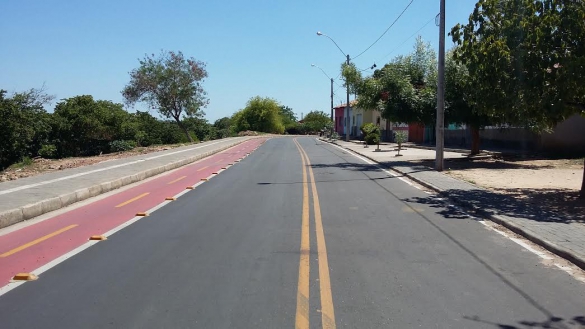 Governo inaugura urbanização da Avenida Beira Rio em Floriano