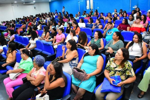 Prefeitura de Floriano realiza encerramento do curso de formação para Profissionais de Apoio Escolar(Imagem:Secom)