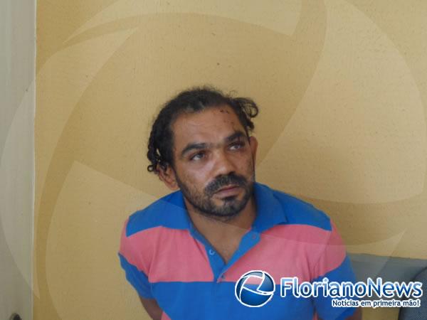  For&ccedil;a T&aacute;tica prende acusado de latroc&iacute;nio na zona rural de Floriano.(Imagem:FlorianoNews)