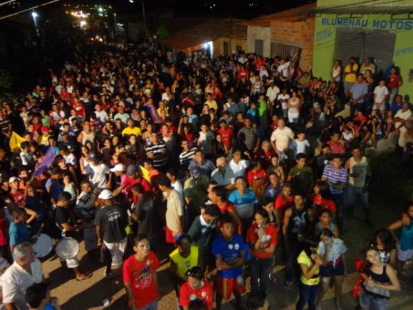 Coliga&ccedil;&atilde;o: Unidos por Bar&atilde;o(Imagem: FlorianoNews)