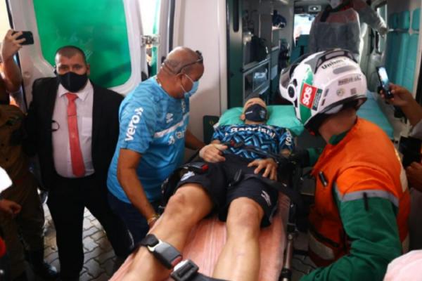 Logo após o atentado, o presidente do Grêmio, Romildo Bolzan, argumentou que o time não entraria em campo pelos seguintes motivos: