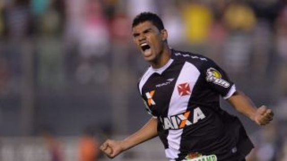 VASCO LEVA SUSTO, MAS KLEBER FAZ O GOL DA VIRADA SOBRE O NÁUTICO: 2 A 1