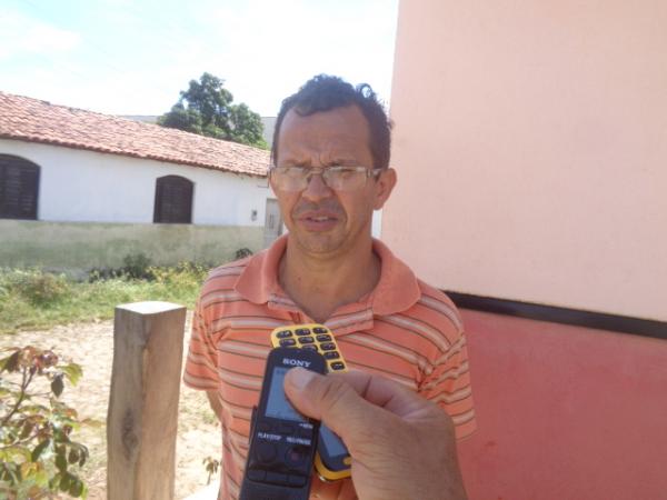 Falta d?&aacute;gua &eacute; ocasionado por interrup&ccedil;&atilde;o de energia el&eacute;trica em Floriano.(Imagem:FlorianoNews)