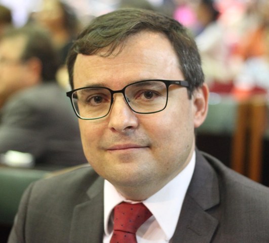 Sessão solene marca os 35 anos do Partido dos Trabalhadores
