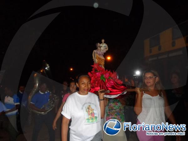 Carreata e prociss&atilde;o marcam encerramento dos festejos de S&atilde;o Crist&oacute;v&atilde;o em Floriano.(Imagem:FlorianoNews)
