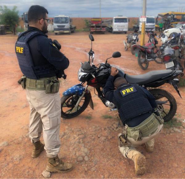 Bom Jesus (PI): Em menos de 10 horas, PRF recupera duas motocicletas adulteradas