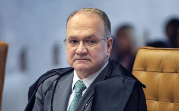 Fachin rebate crítica e diz que Bolsonaro "espalha desinformação"