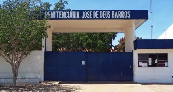 Detento é morto com 30 perfurações dentro de penitenciária no Piauí