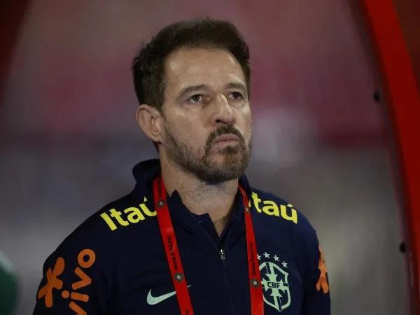 Ramon anunciará convocação da Seleção Brasileira durante viagem ao Rio
