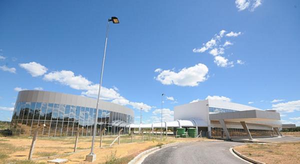 Cinco aeroportos do Piauí ficam fora de projetos por cortes do governo Temer