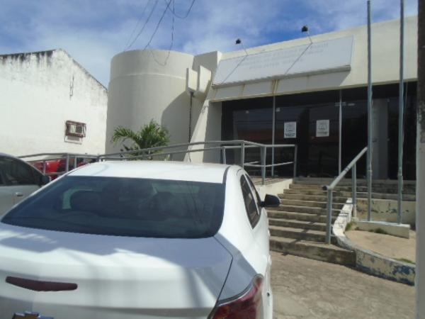 Polícia Civil investiga assalto contra proprietário de casa de shows em Floriano