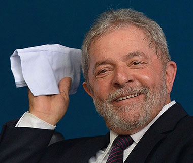 Registro da candidatura de Lula é publicada pelo TSE
