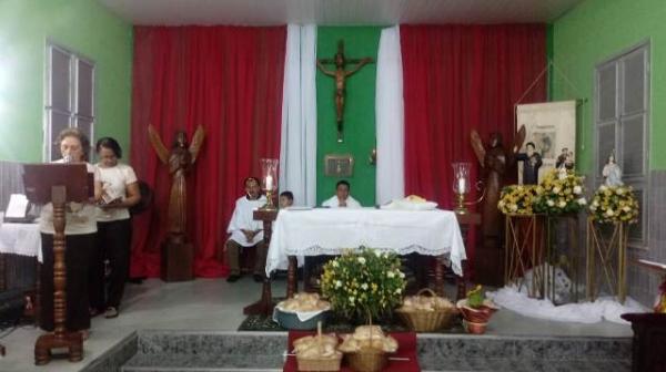 Missa na Capela do Sant&iacute;ssimo Sacramento.(Imagem:FlorianoNews)