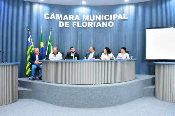 Audiência pública esclarece projeto para implantação de Unidade de Resíduos Sólidos em Floriano