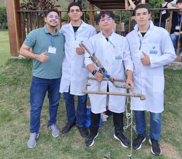 Equipes piauienses nas oficinas e lan&ccedil;amentos durante a OBAFOG 2025.(Imagem:Clara Sampaio)
