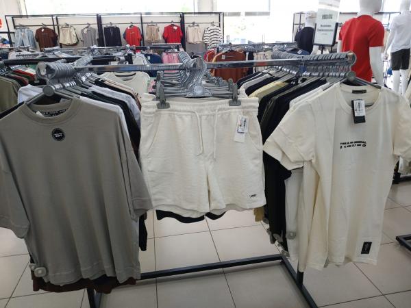  Setor de Moda do Armaz&eacute;m Para&iacute;ba em Floriano segue com promo&ccedil;&otilde;es at&eacute; o fim do m&ecirc;s.(Imagem:FlorianoNews)