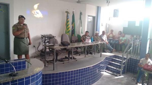 Palestra com a Cap. Leucijane Vasconcelos(Imagem:Ascom/3&ordm; BPM)