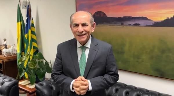 Marcelo Castro protocola PEC para fim da reeleição e ampliação do mandato de senador
