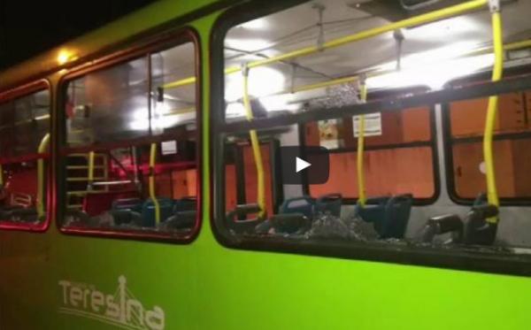Criança de dois anos de idade morre após ser atropelada por ônibus