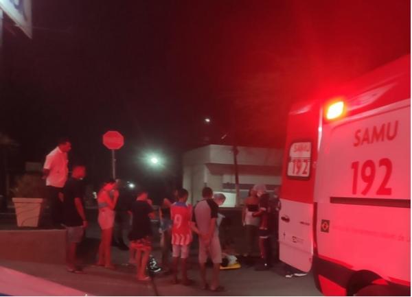 Floriano: motociclista é socorrido após colidir em carreta