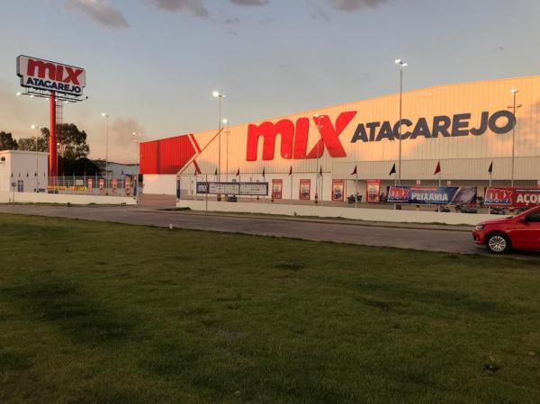 Ofertas especiais no fim de semana "tamanho família" do Mix Atacarejo