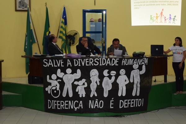 Educação Inclusiva foi tema da Tribuna Livre na sessão da Câmara Municipal