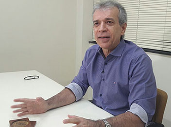 João Vicente desiste de eleição e não garante apoio a Elmano