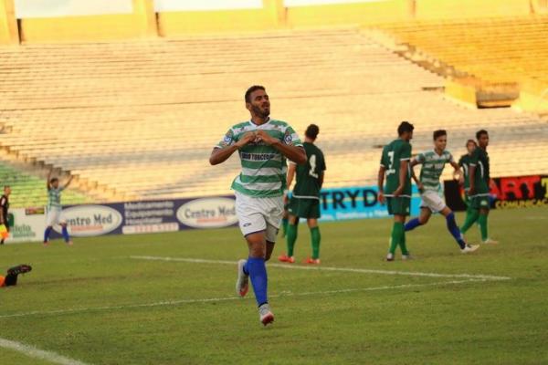 Pelo Altos, G&ecirc;nesis foi artilheiro do Campeonato Piauiense e destaque na S&eacute;rie D.(Imagem:Lu&iacute;s J&uacute;nior)
