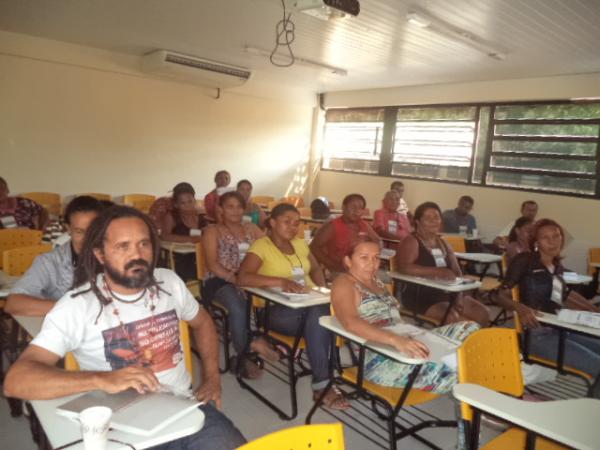 Curso sobre Redes Associativas beneficia agricultores de Floriano