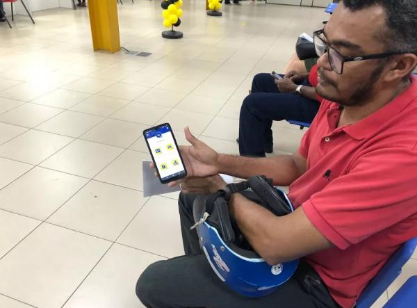 Detran no Piauí começa a emitir novo modelo da Carteira Nacional de Habilitação (CNH)