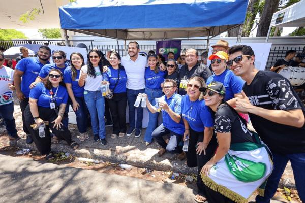 Secretário Washington Bandeira acompanha chegada de estudantes aos locais de provas no primeiro dia