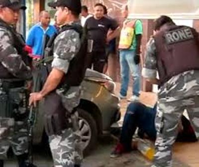 Mototaxista é baleado após suposta tentativa de agressão à mulher em briga de trânsito