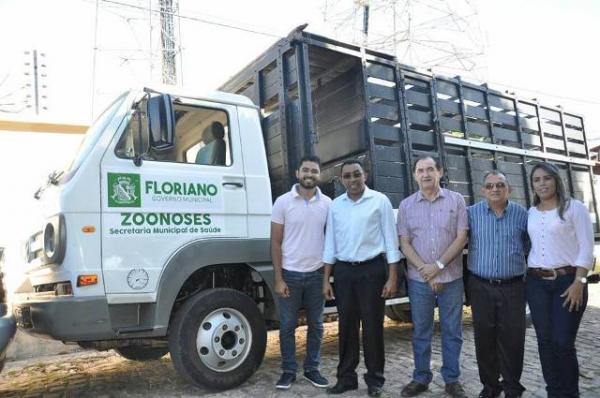 Prefeitura de Floriano contrata veículos para correição e Tratamento Fora do Domicílio.(Imagem:SECOM)