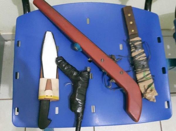 Adolescente é apreendido suspeito de matar namorada a facadas no Piauí